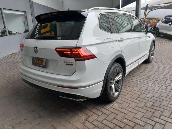 VOLKSWAGEN-TIGUAN-2.0 350 TSI GASOLINA ALLSPACE R-LINE 4MOTION DSG VOLKSWAGEN-TIGUAN-2019