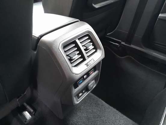 VOLKSWAGEN-TIGUAN-2019