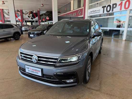 VOLKSWAGEN-TIGUAN-2019
