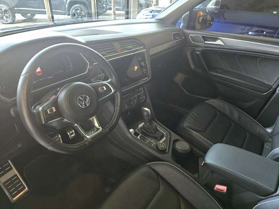 VOLKSWAGEN-TIGUAN-2021