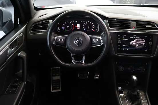VOLKSWAGEN-TIGUAN-2020