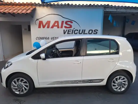 VOLKSWAGEN-UP-2019