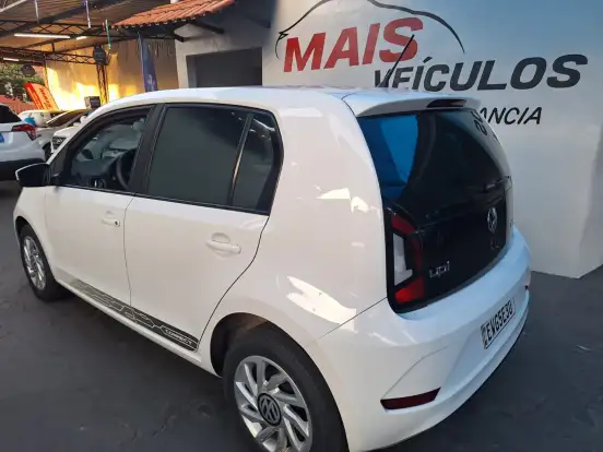VOLKSWAGEN-UP-1.0 170 TSI TOTAL FLEX CONNECT 4P MANUAL VOLKSWAGEN-UP-2019