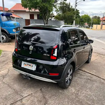 VOLKSWAGEN-UP-1.0 170 TSI TOTAL FLEX XTREME 4P MANUAL VOLKSWAGEN-UP-2019