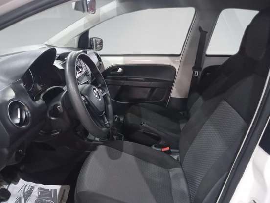 VOLKSWAGEN-UP-2019