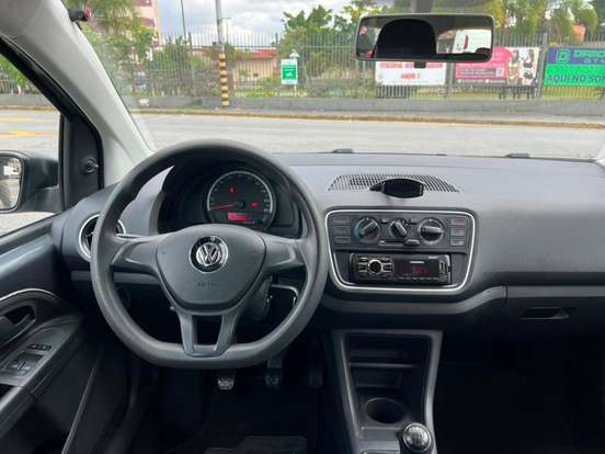 VOLKSWAGEN-UP-2017