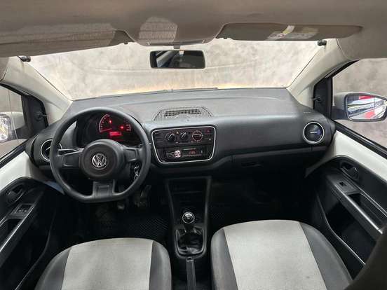 VOLKSWAGEN-UP-2016