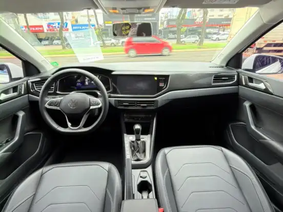 VOLKSWAGEN-VIRTUS-1.0 200 TSI COMFORTLINE AUTOMÁTICO VOLKSWAGEN-VIRTUS-2024