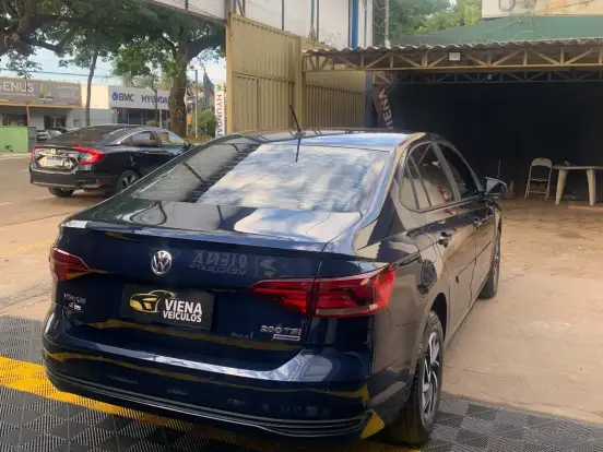 VOLKSWAGEN-VIRTUS-1.0 200 TSI COMFORTLINE AUTOMÁTICO VOLKSWAGEN-VIRTUS-2018