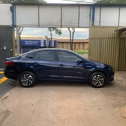 VOLKSWAGEN-VIRTUS-2018