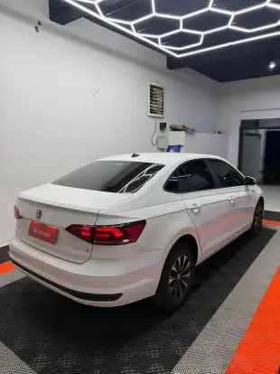 VOLKSWAGEN-VIRTUS-2022