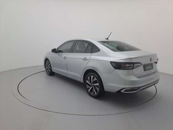 VOLKSWAGEN-VIRTUS-2024