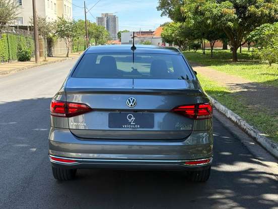 VOLKSWAGEN-VIRTUS-1.0 200 TSI HIGHLINE AUTOMÁTICO VOLKSWAGEN-VIRTUS-2018