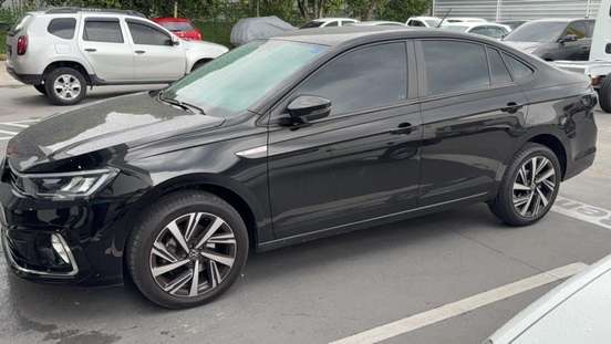 VOLKSWAGEN-VIRTUS-2023