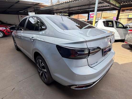 VOLKSWAGEN-VIRTUS-1.0 200 TSI HIGHLINE AUTOMÁTICO VOLKSWAGEN-VIRTUS-2024