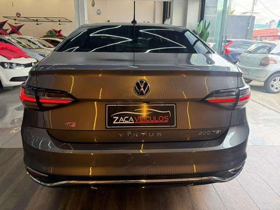 VOLKSWAGEN-VIRTUS-2023