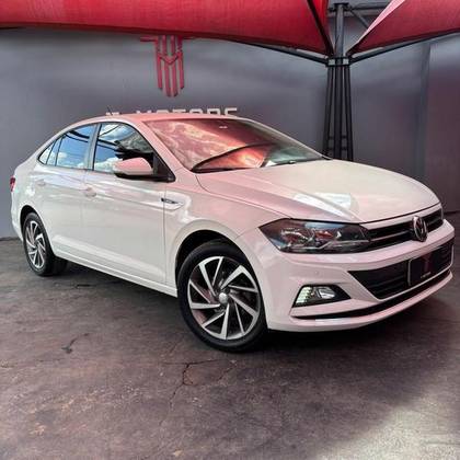VOLKSWAGEN VIRTUS 1.0 200 TSI HIGHLINE AUTOMÁTICO