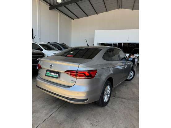 VOLKSWAGEN-VIRTUS-2021