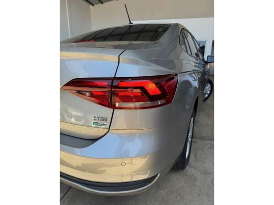VOLKSWAGEN-VIRTUS-2021