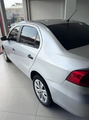 VOLKSWAGEN-VOYAGE-2021