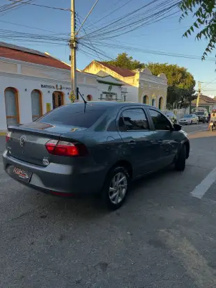 VOLKSWAGEN-VOYAGE-2019