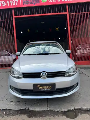 VOLKSWAGEN-VOYAGE-2012