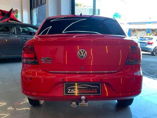 VOLKSWAGEN-VOYAGE-2012