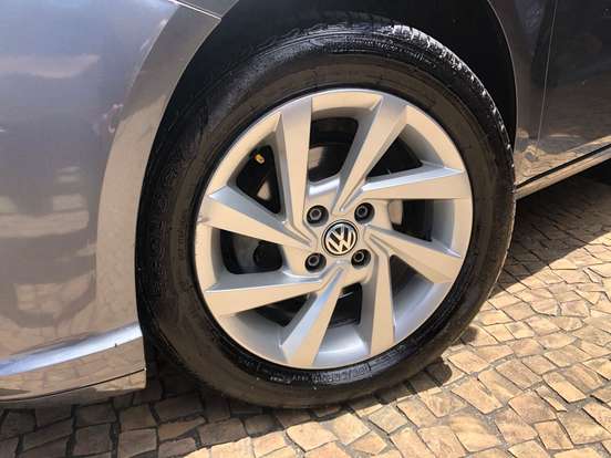 VOLKSWAGEN-VOYAGE-1.6 16V MSI TOTALFLEX 4P AUTOMÁTICO VOLKSWAGEN-VOYAGE-2018
