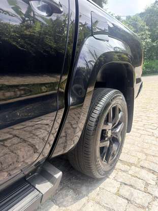 VOLKSWAGEN-AMAROK-2018