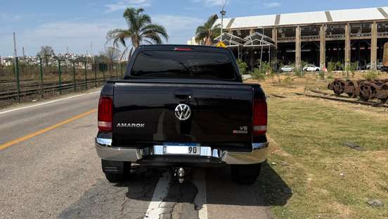 VOLKSWAGEN-AMAROK-3.0 V6 TDI DIESEL HIGHLINE CD 4MOTION AUTOMÁTICO VOLKSWAGEN-AMAROK-2023