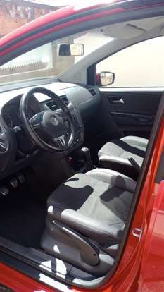 VOLKSWAGEN-FOX-2013