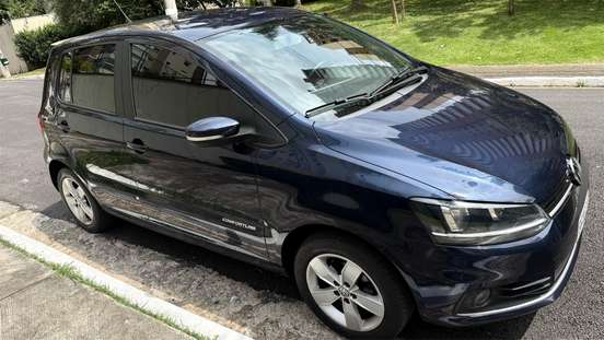 VOLKSWAGEN-FOX-2017