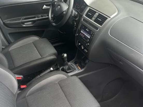 VOLKSWAGEN-FOX-1.6 MSI TOTAL FLEX CONNECT 4P MANUAL VOLKSWAGEN-FOX-2019