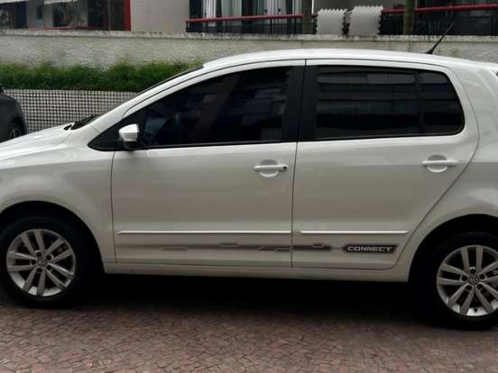 VOLKSWAGEN-FOX-1.6 MSI TOTAL FLEX CONNECT 4P MANUAL VOLKSWAGEN-FOX-2019