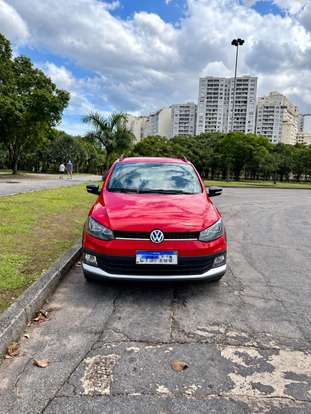 VOLKSWAGEN-FOX-2019