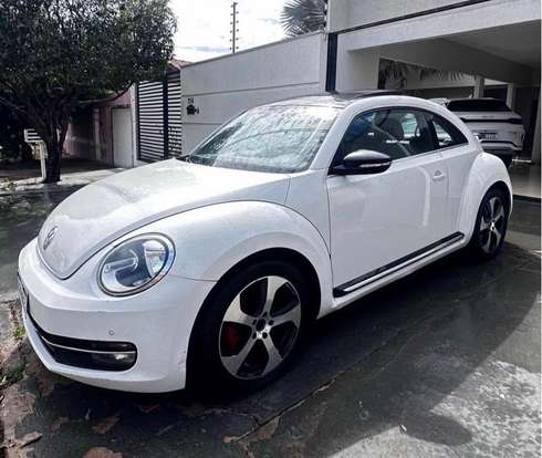 VOLKSWAGEN-FUSCA-2015