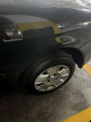 VOLKSWAGEN-GOL-2008