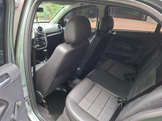 VOLKSWAGEN-GOL-2012