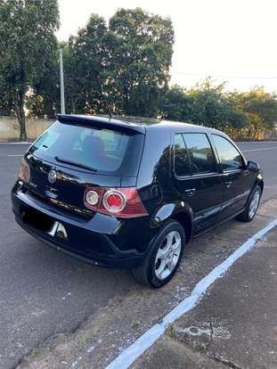 VOLKSWAGEN-GOLF-2008