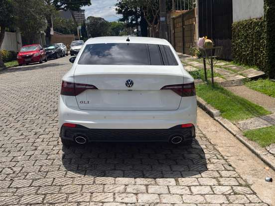 VOLKSWAGEN-JETTA-2022
