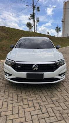 VOLKSWAGEN JETTA 1.4 250 TSI TOTAL FLEX R-LINE TIPTRONIC