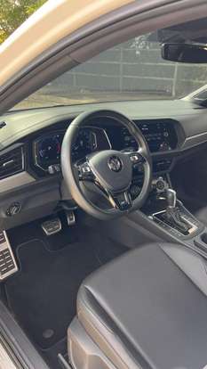 VOLKSWAGEN-JETTA-1.4 250 TSI TOTAL FLEX R-LINE TIPTRONIC VOLKSWAGEN-JETTA-2019