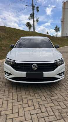 VOLKSWAGEN-JETTA-2019