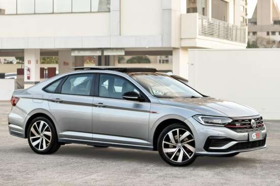 VOLKSWAGEN-JETTA-2020