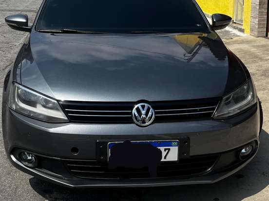 VOLKSWAGEN-JETTA-2.0 COMFORTLINE FLEX 4P TIPTRONIC VOLKSWAGEN-JETTA-2014