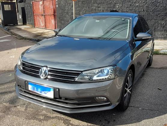 VOLKSWAGEN JETTA 2.0 TSI HIGHLINE 211CV GASOLINA 4P TIPTRONIC
