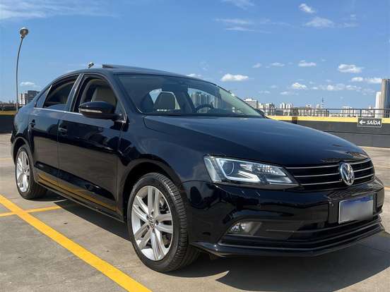 VOLKSWAGEN-JETTA-2.0 TSI HIGHLINE 211CV GASOLINA 4P TIPTRONIC VOLKSWAGEN-JETTA-2016