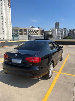VOLKSWAGEN-JETTA-2016