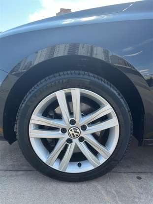 VOLKSWAGEN-JETTA-2016