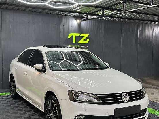 VOLKSWAGEN-JETTA-2.0 TSI HIGHLINE 211CV GASOLINA 4P TIPTRONIC VOLKSWAGEN-JETTA-2017